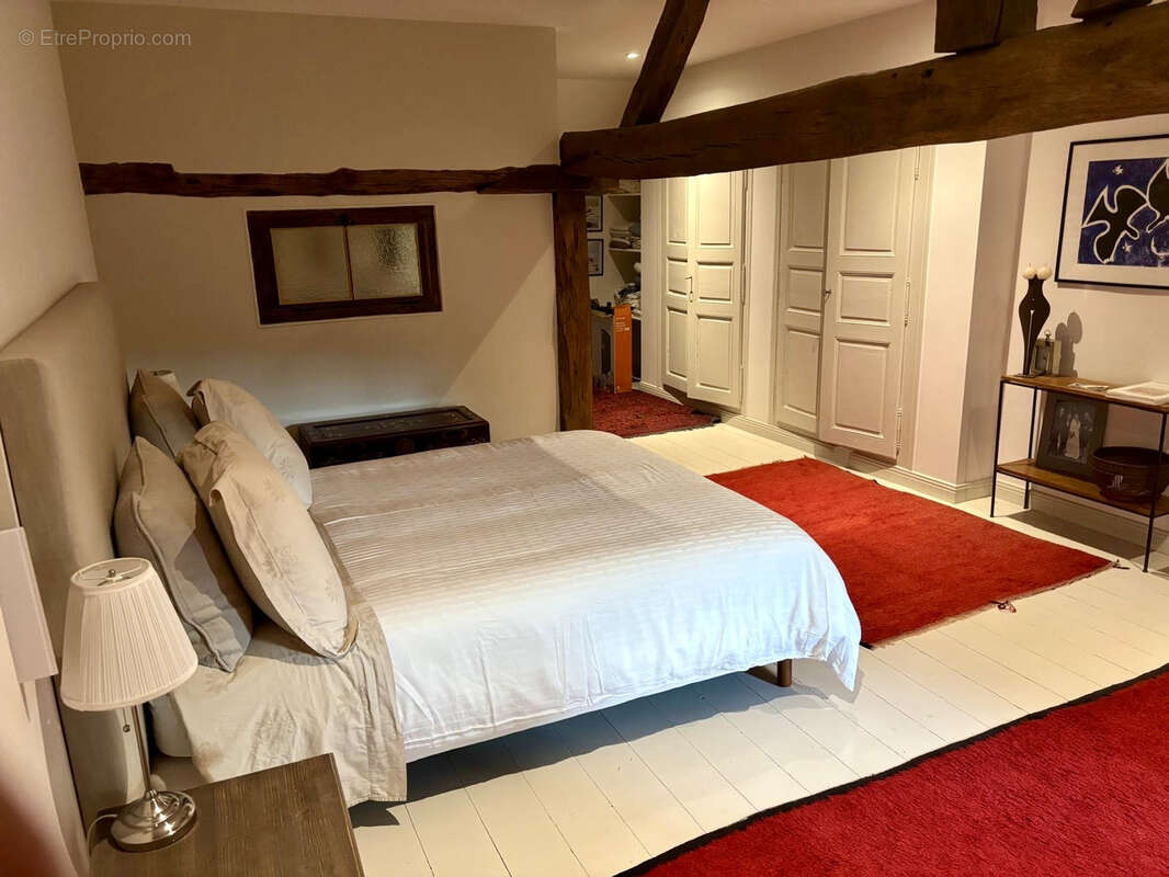 Maison à MEURSANGES