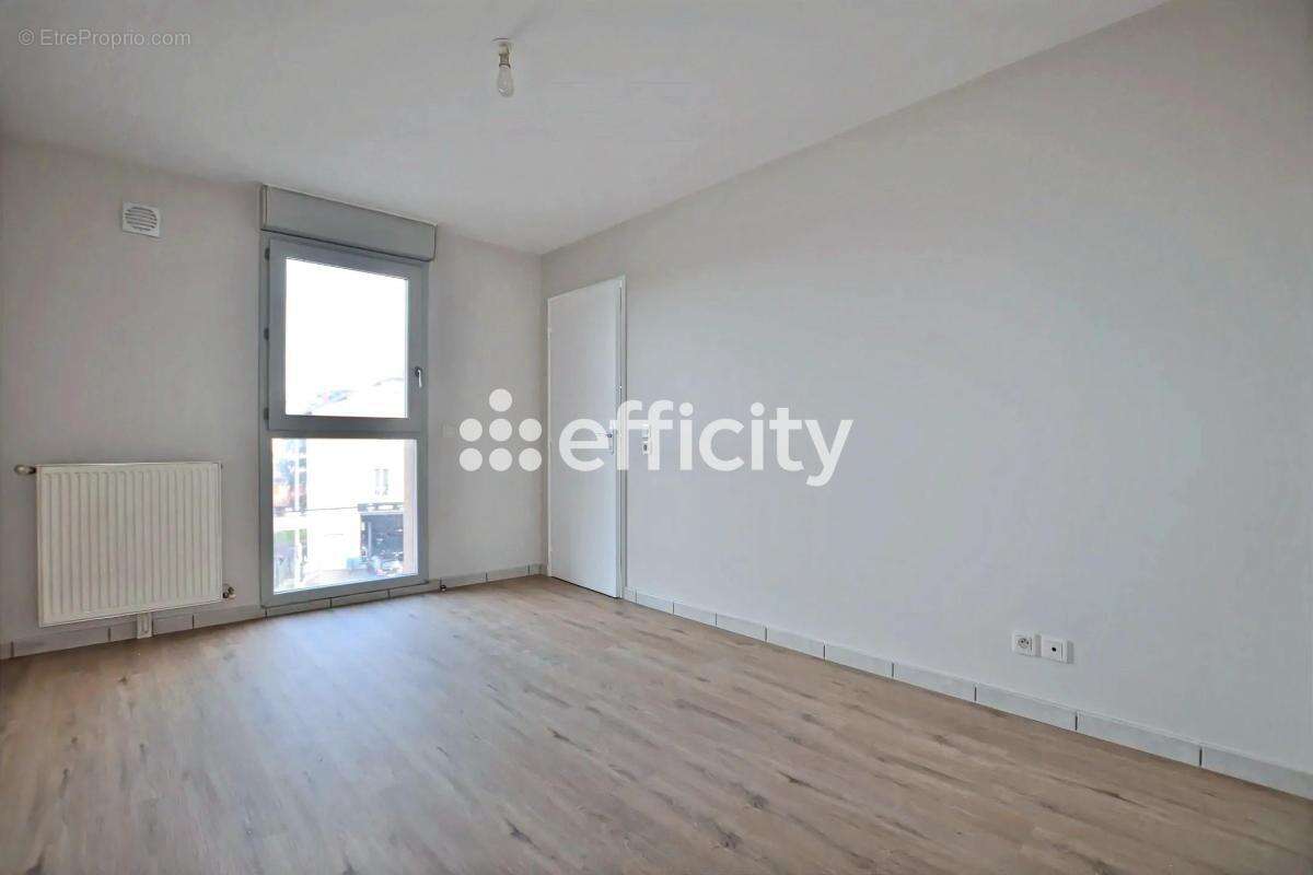 Appartement à VENISSIEUX