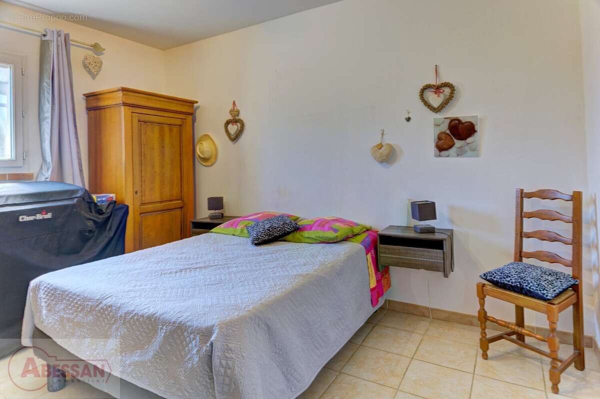 Maison 180 m² à Branoux-Les-Taillades  - photo 12