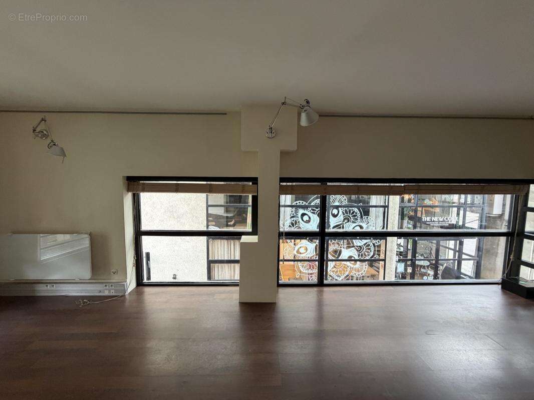 Commerce à ISSY-LES-MOULINEAUX