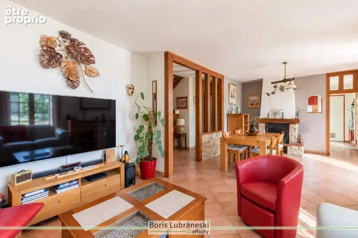 Maison 6 pièces 130 m² à vendre à Lindry (89240) - photo 4