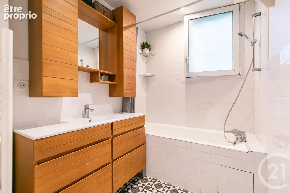 Appartement 4 pièces 76 m² à vendre à Saint-Maur-Des-Fosses (94100) - photo 9