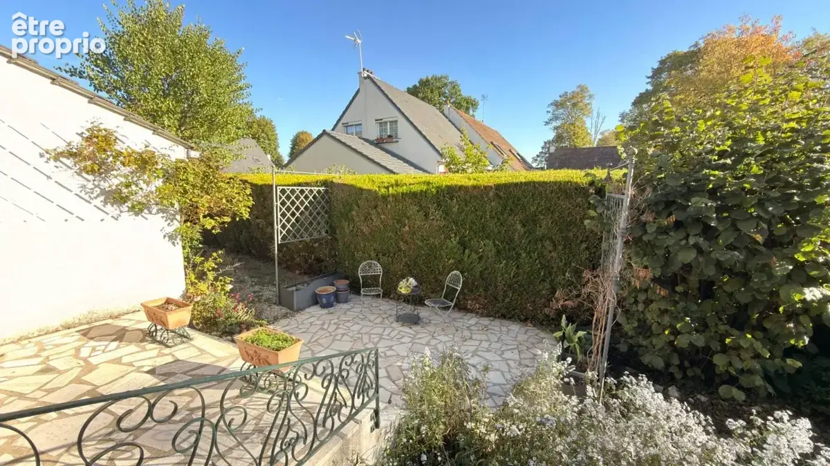 Maison 5 pièces / 120 m² / 369 000 EUR / GRESSY - photo 14
