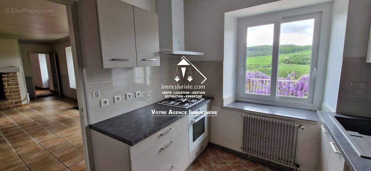 Maison à JUMILHAC-LE-GRAND