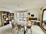 Appartement à RILLIEUX-LA-PAPE