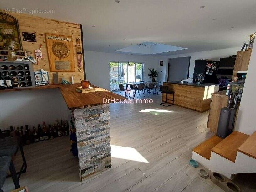 Maison 160 m² à Pinet  - photo 4