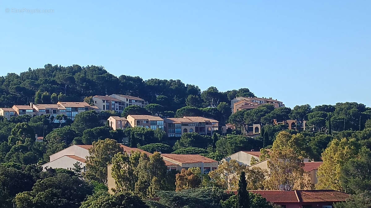 A Saint-Mandrier-sur-Mer (83430) ,Quartier Pin Rolland 3 pièce(s) 42 m2 + vue mer + Parking - photo 12