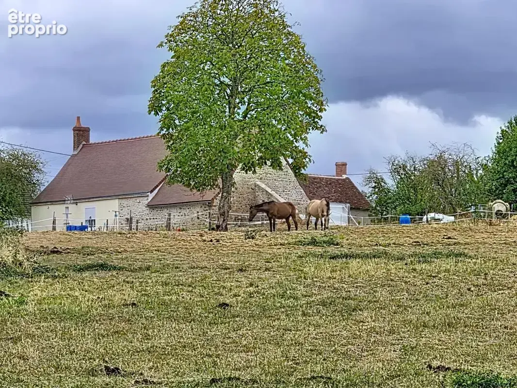 Maison à LE MAGNY