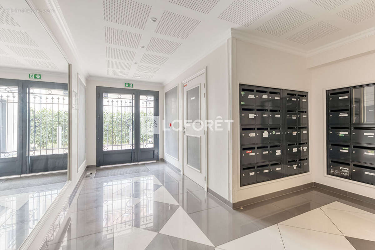 Appartement à PONTAULT-COMBAULT