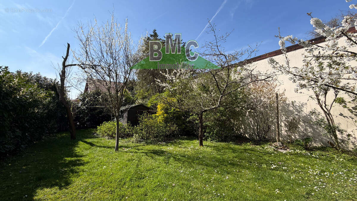 Maison à SAINT-LEU-LA-FORET