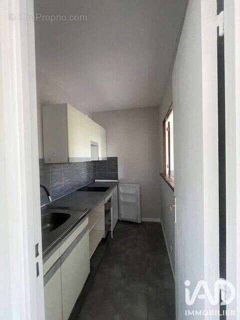 Appartement 31 m² à Reims  - photo 4
