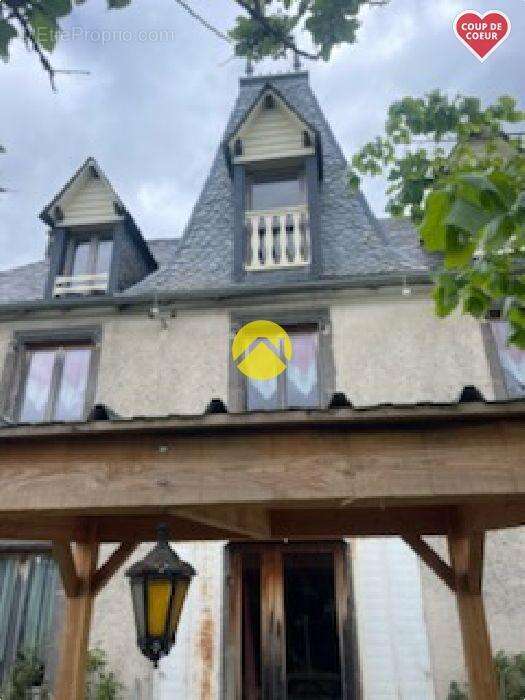 Maison à CHAUDES-AIGUES