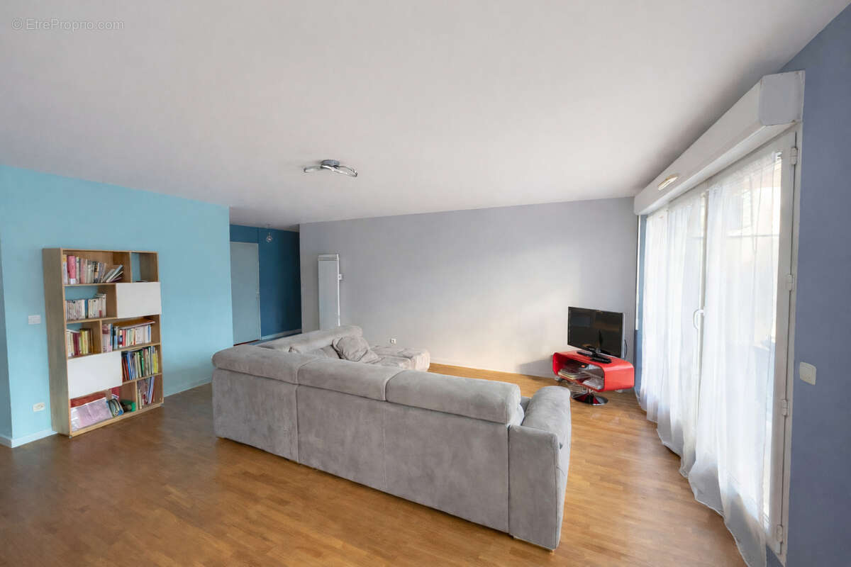 Appartement à NEUILLY-PLAISANCE