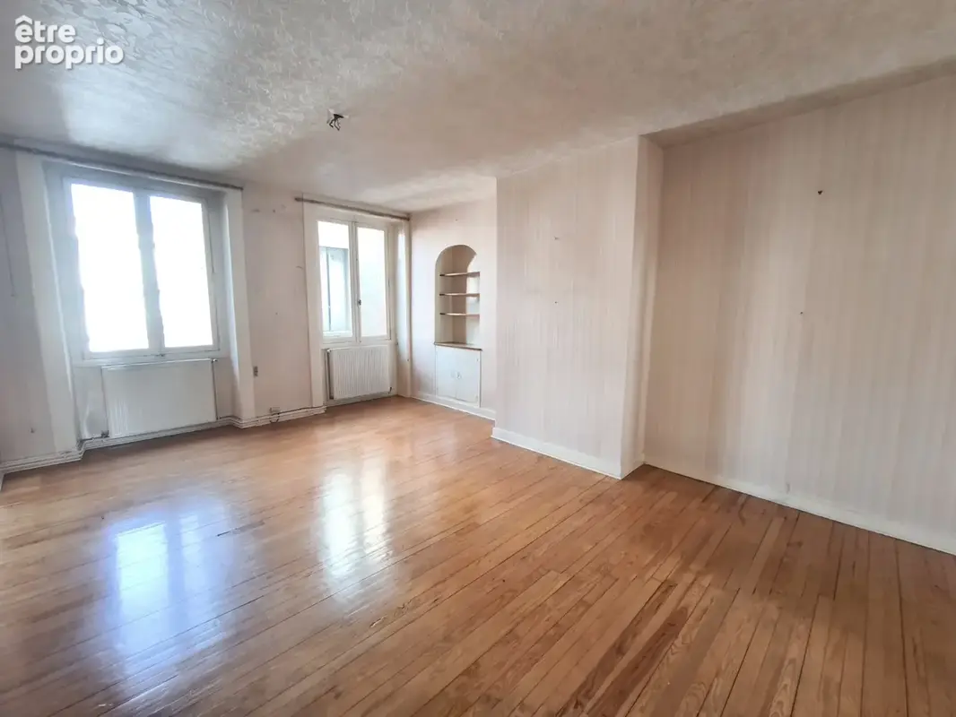 Appartement place Boivin - photo 1