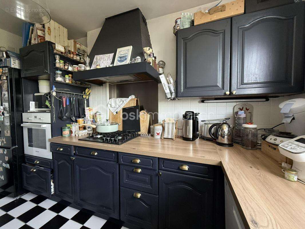 Appartement à NEUILLY-PLAISANCE
