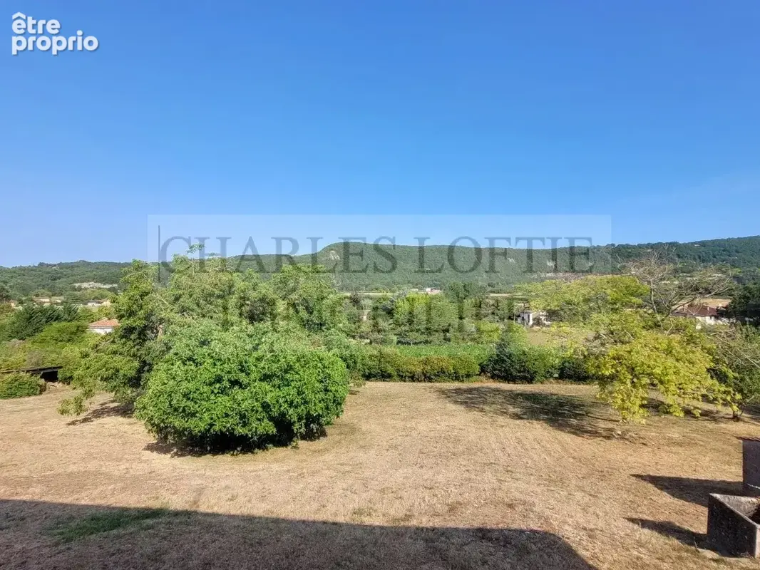 Ancien corps de ferme avec dépendances et terrain de 6200 m2, proche de Puy-l’Evêque - photo 18
