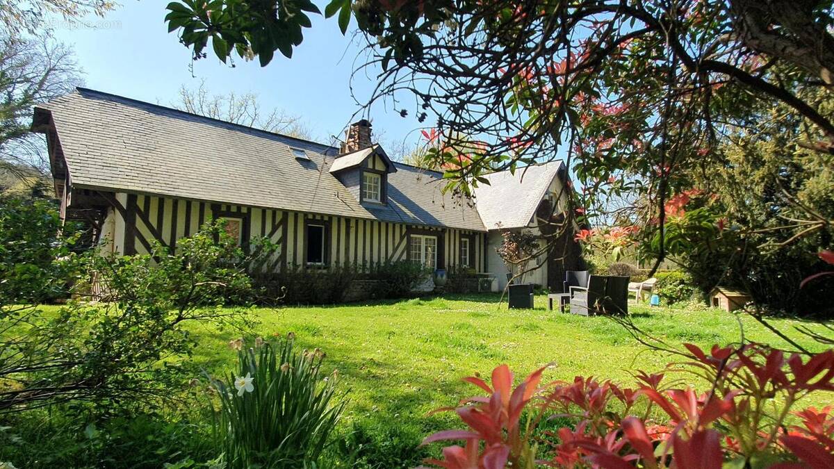 Photo 1 - Maison à PONT-L'EVEQUE