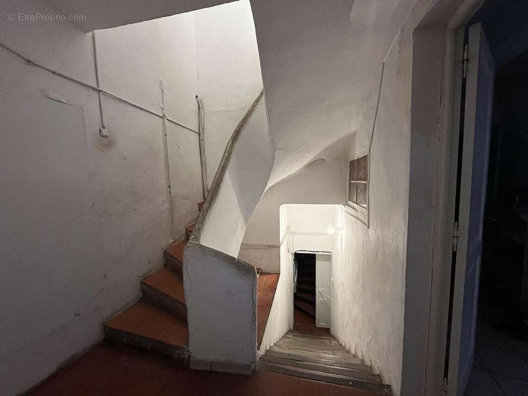 Appartement à LE LUC
