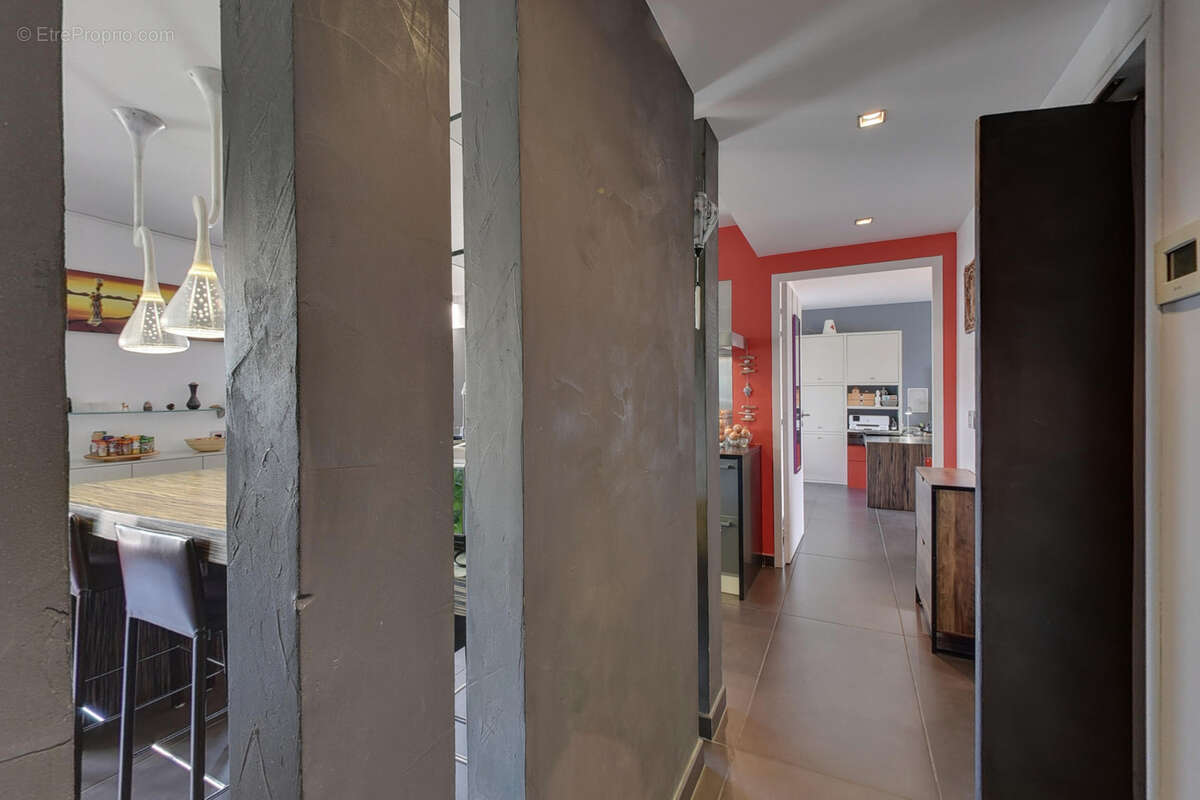 Superbe loft haut de gamme 3 pieces + cuisine en dernier etage avec vue echirolles - photo 15