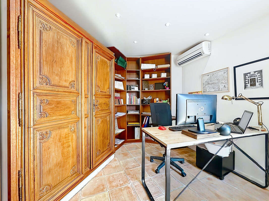 Maison à MARSEILLE-13E