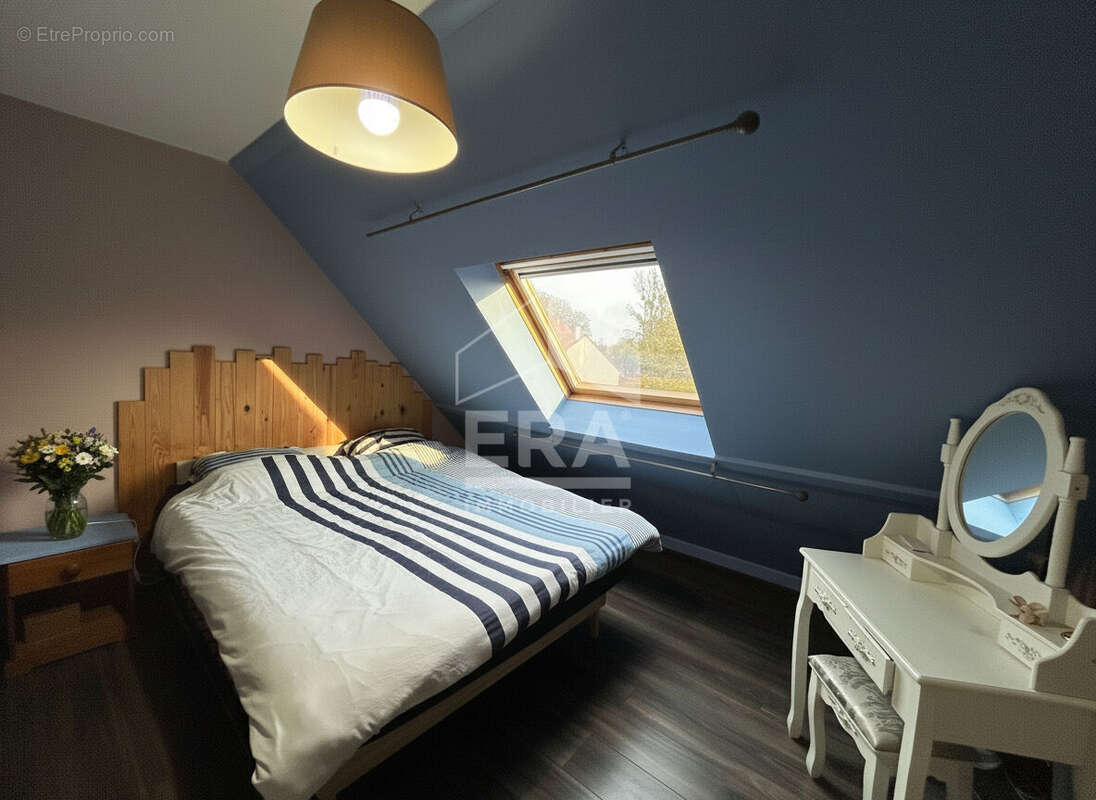 Maison à ESTREELLES