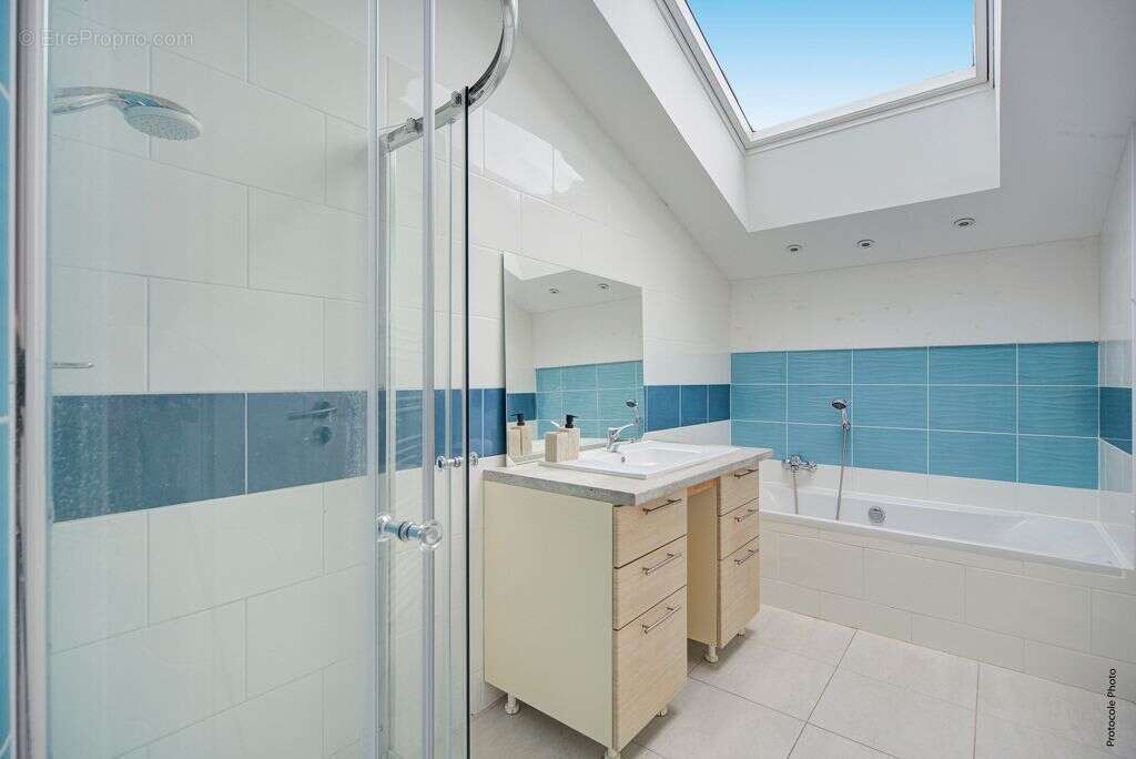 Maison à PECHBONNIEU