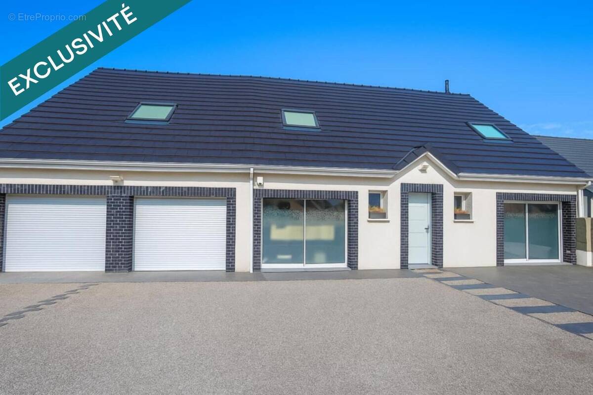 Photo 1 - Maison à CORBIE