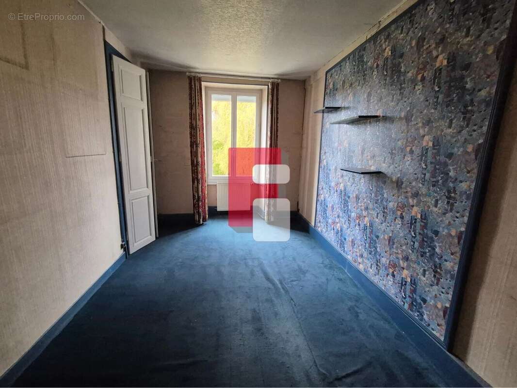 Maison à VENDEUVRE-SUR-BARSE