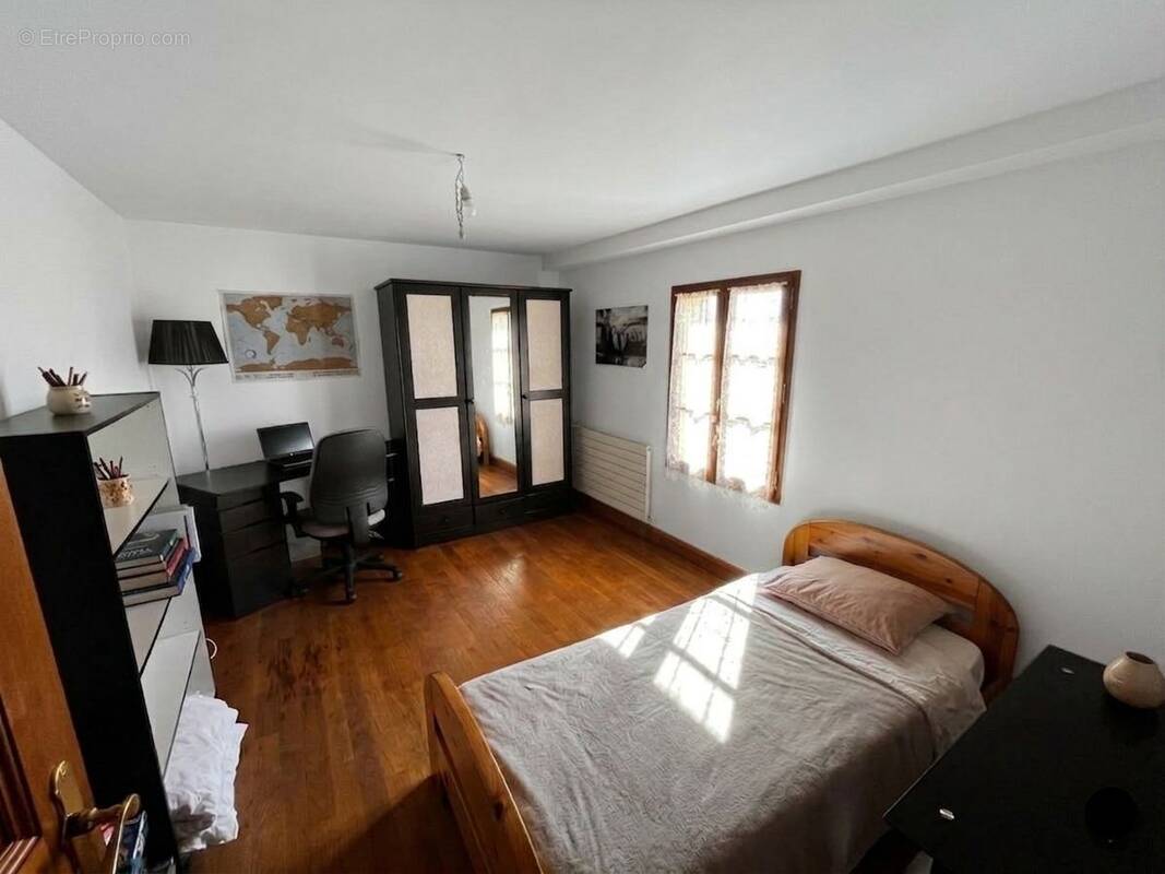 Maison à CHATEAUFORT