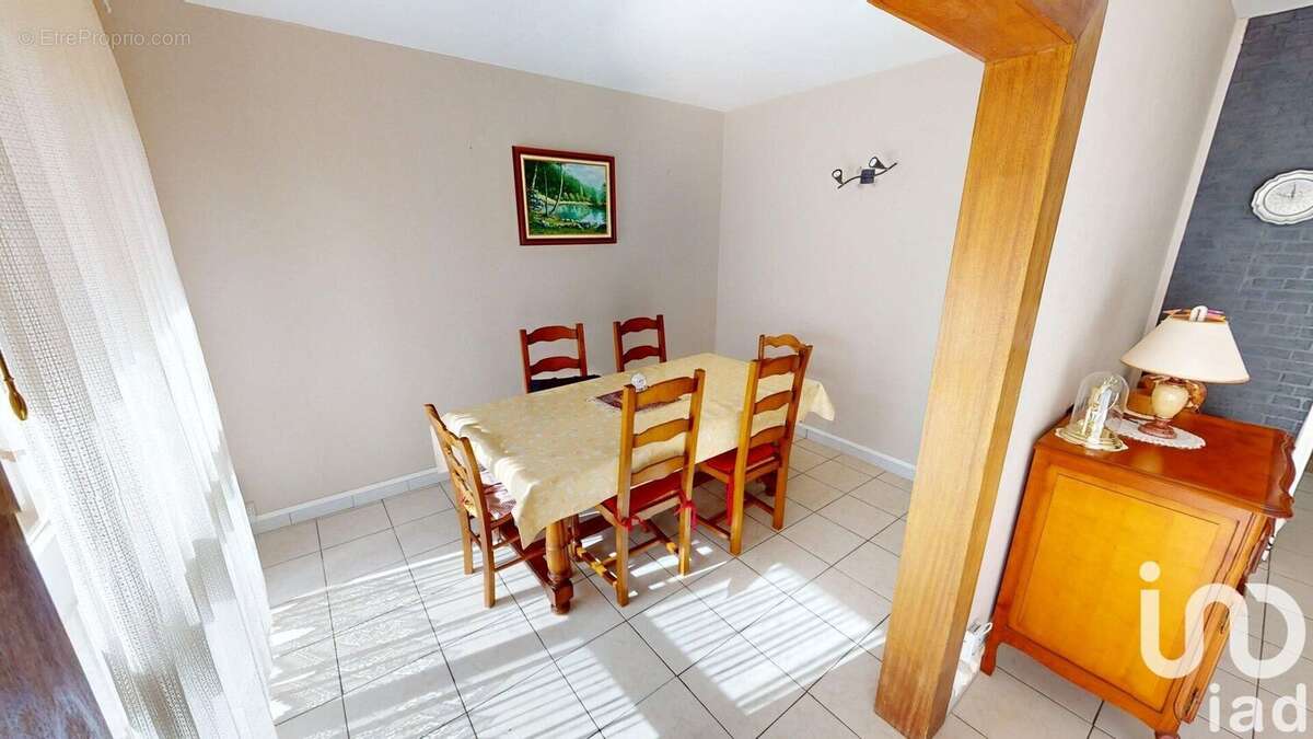 Photo 5 - Appartement à SAINT-FARGEAU-PONTHIERRY