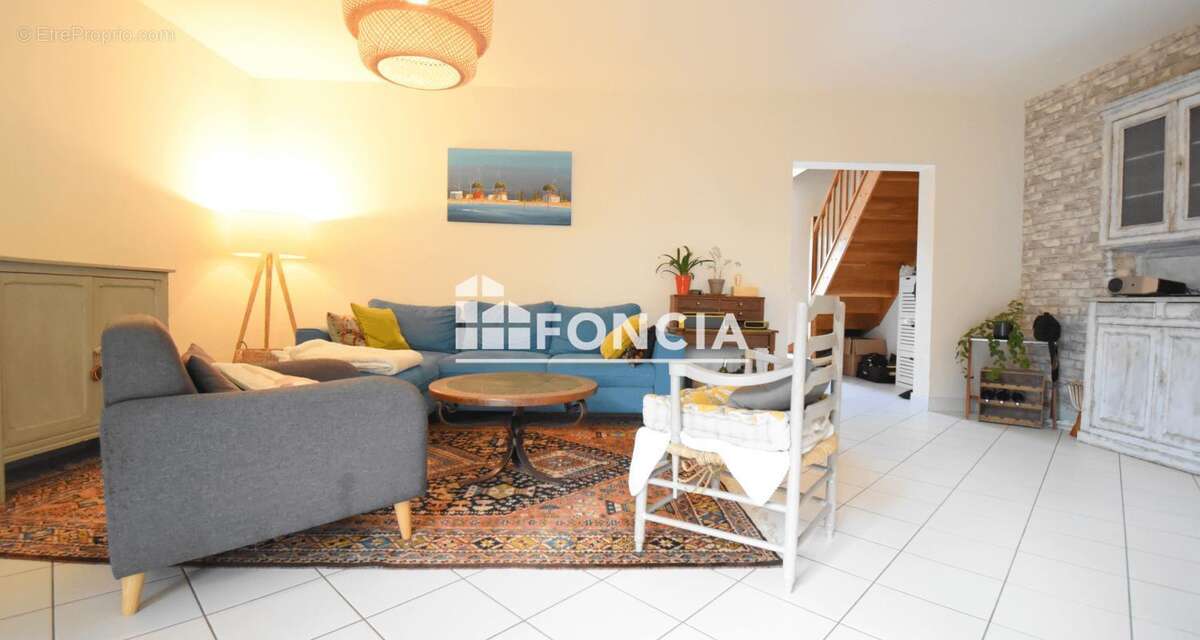 Maison à SAINT-XANDRE