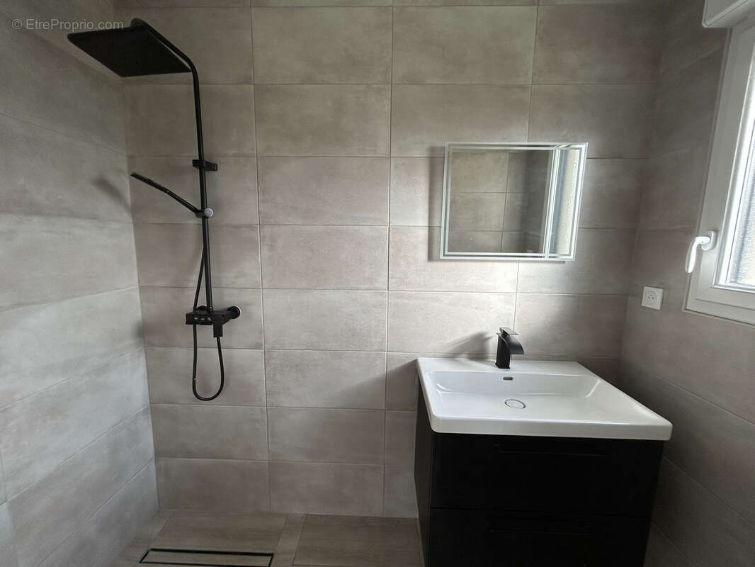 Maison à BREVIANDES