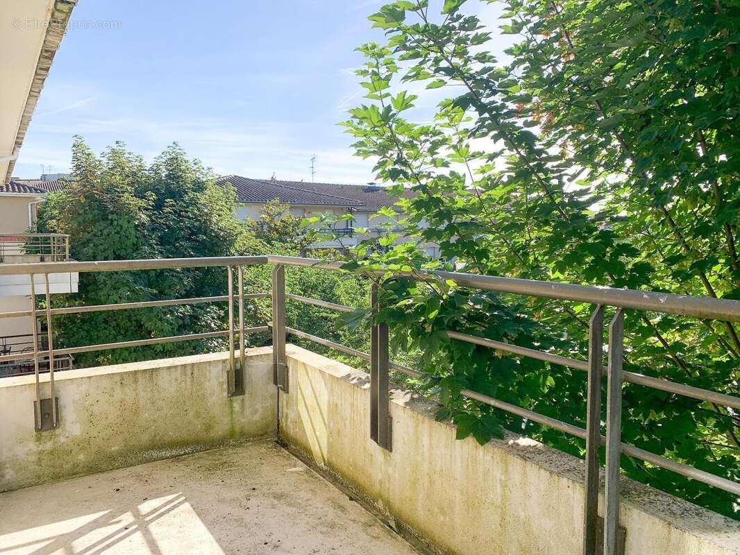   - Appartement à CUGNAUX