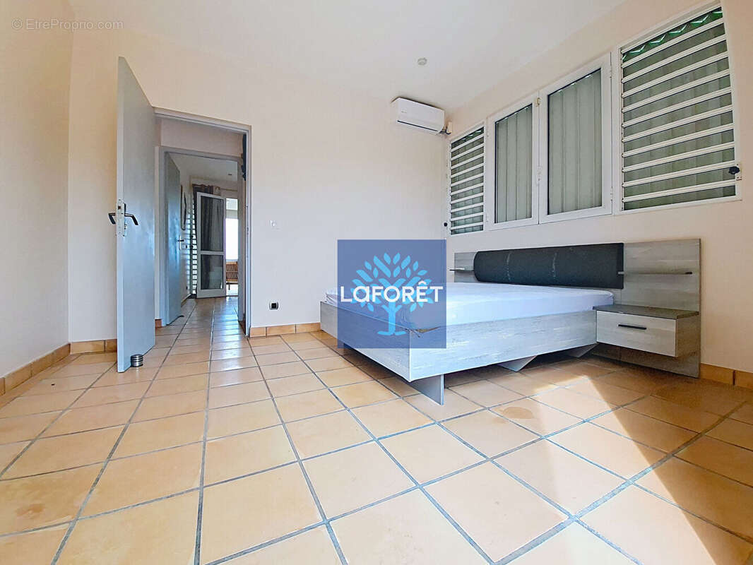 Maison à CASE-PILOTE