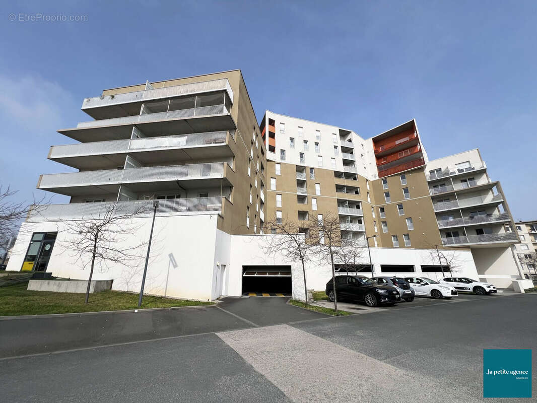 Appartement 51 m² à Caen  - photo 9