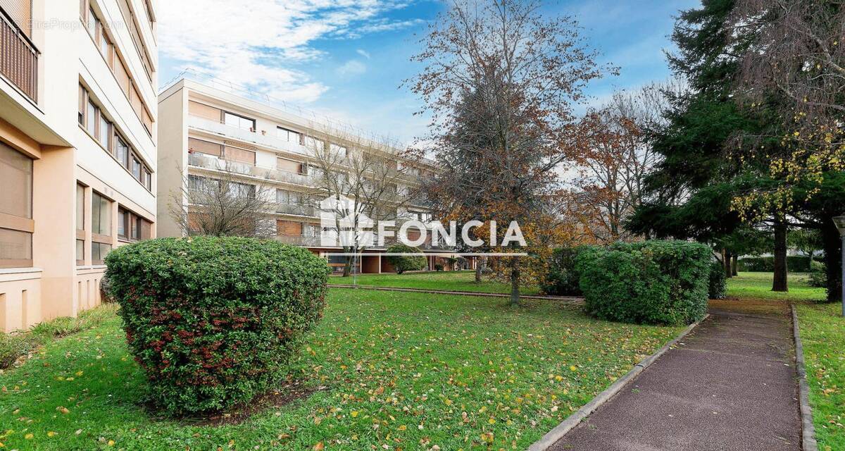 Appartement à LE MEE-SUR-SEINE