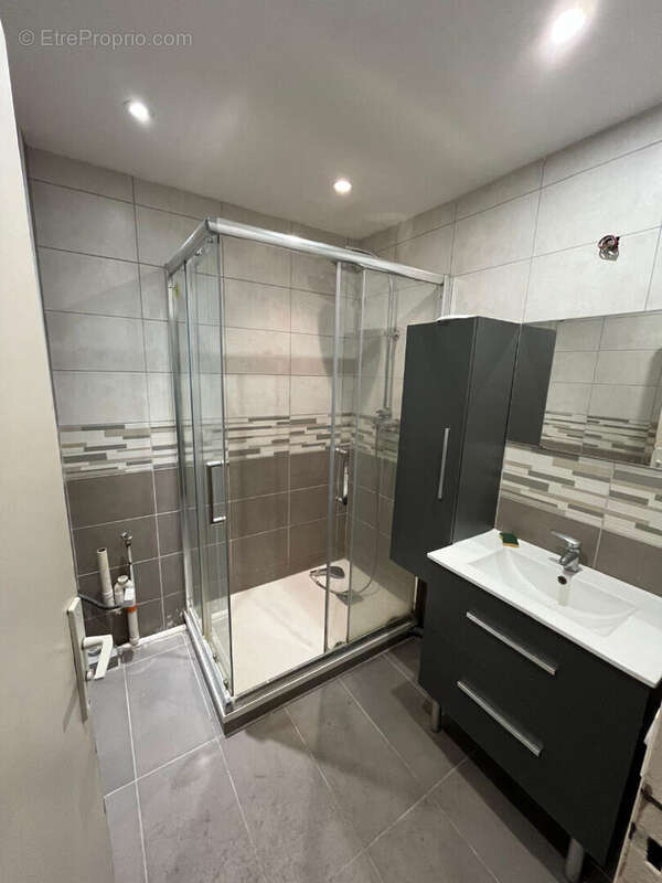 Appartement à MARSEILLE-11E