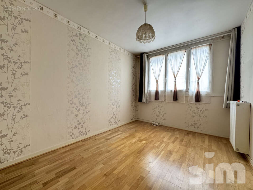 Appartement à CHELLES