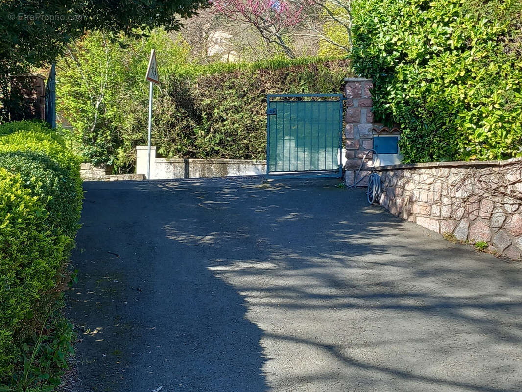 Maison à LAMALOU-LES-BAINS