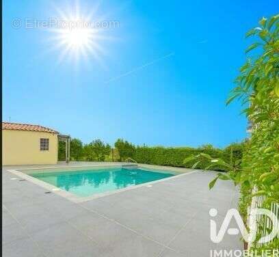 Photo 8 - Appartement à LE MUY