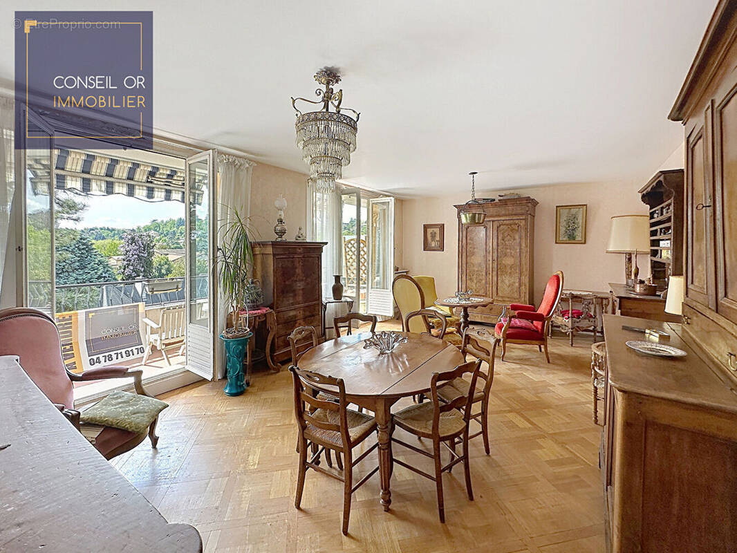 Appartement à SAINT-GENIS-LAVAL
