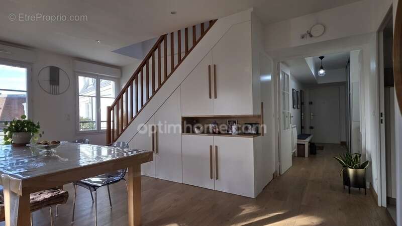 Appartement à MAISONS-ALFORT