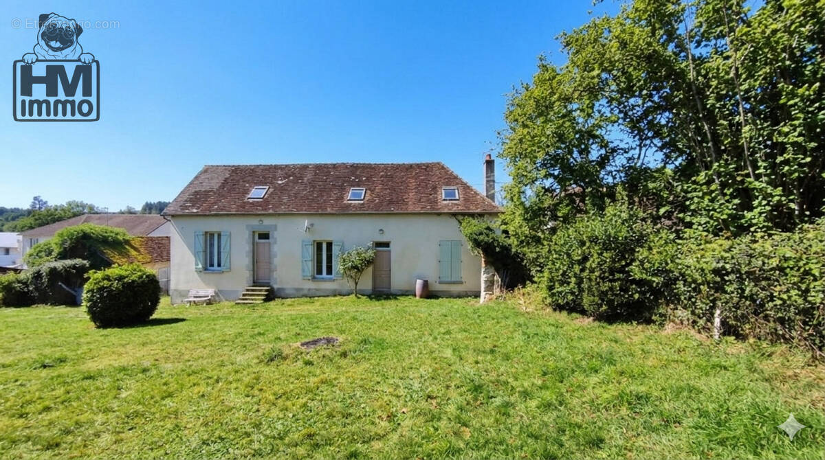 Maison à SAINT-HILAIRE-LES-PLACES