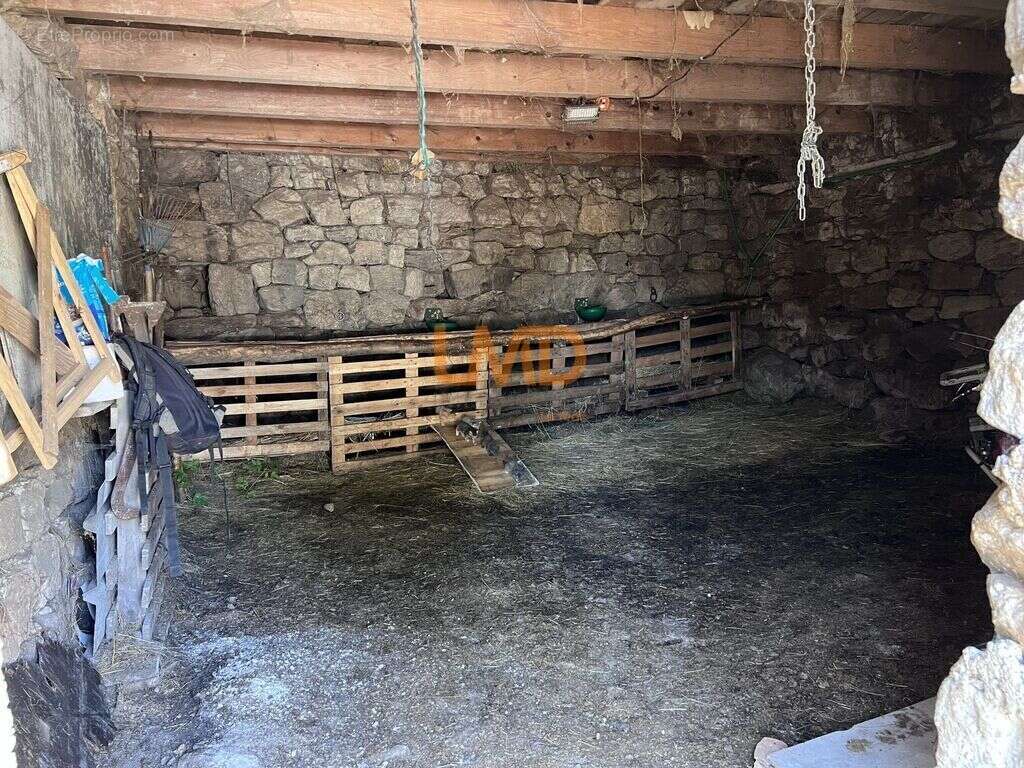 Propriété 54 hectares, rare en Ardèche - photo 24