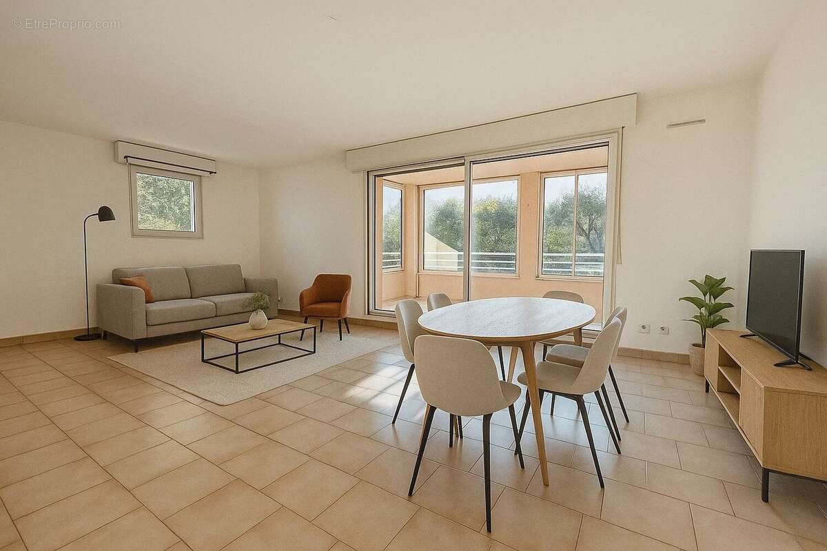 Appartement à MARSEILLE-9E