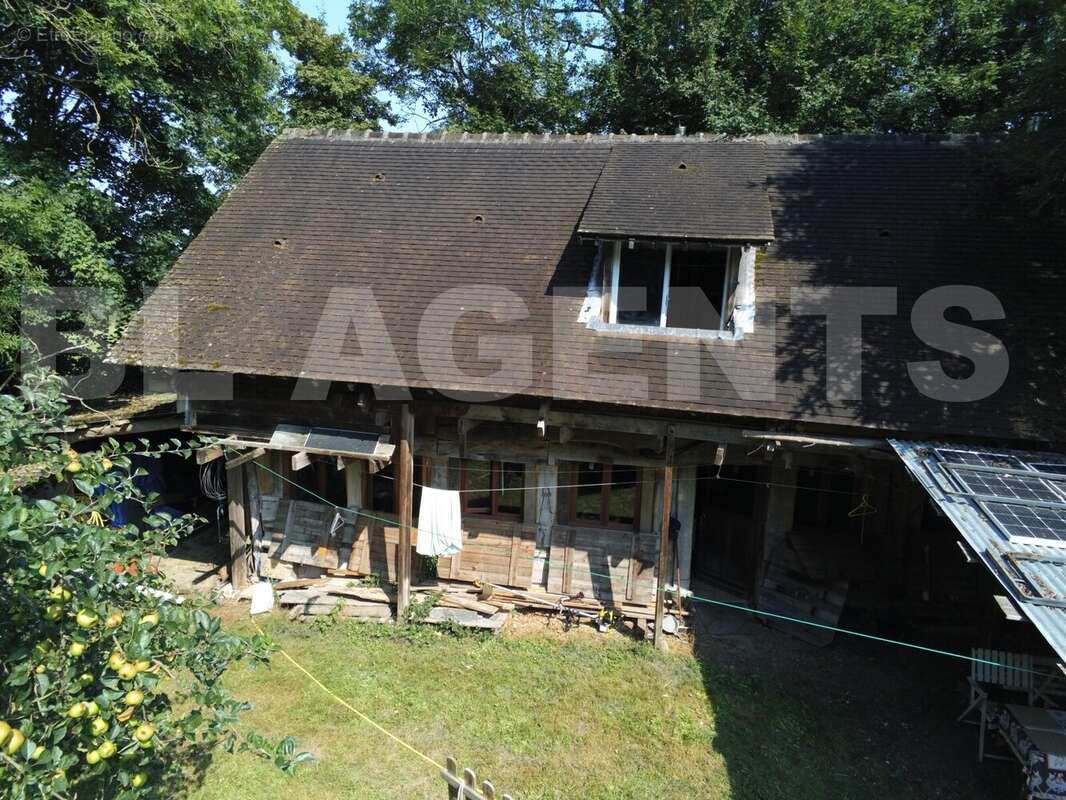 P3310331 - Maison à FERVAQUES