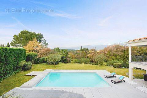 Maison à MOUGINS