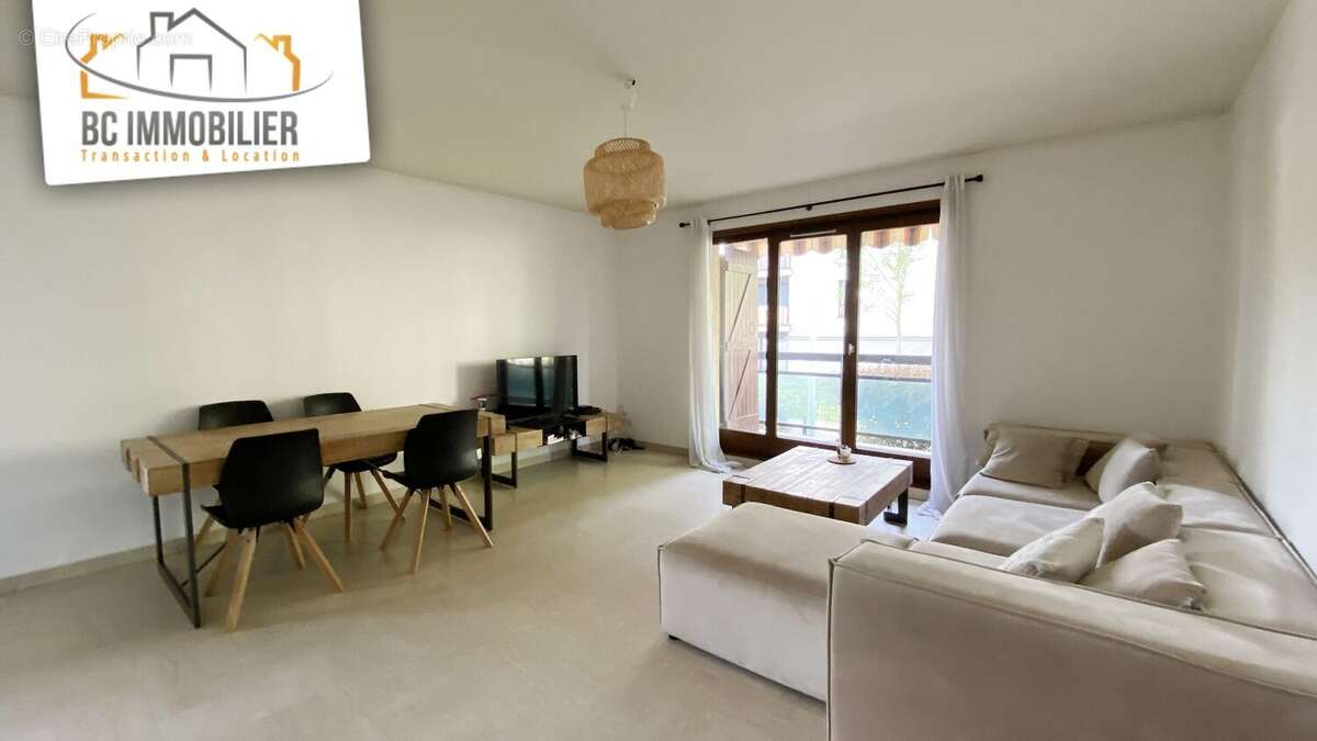 Appartement à FERNEY-VOLTAIRE