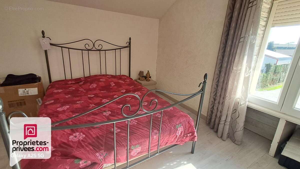 Maison à LA CHATAIGNERAIE