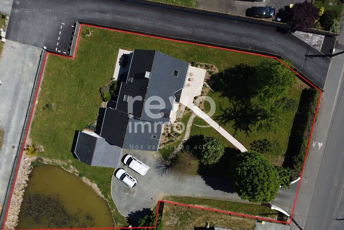 Maison à TREILLIERES